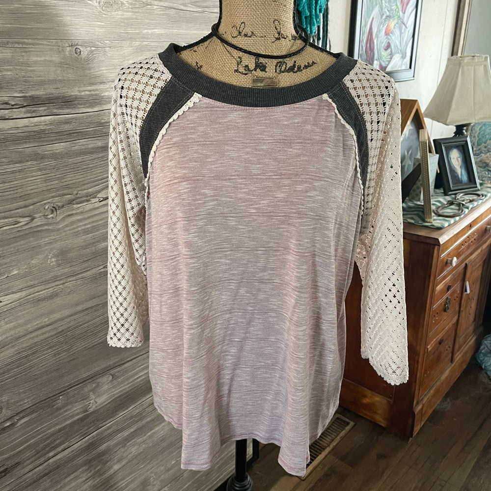 Sz XL Maurices tee
